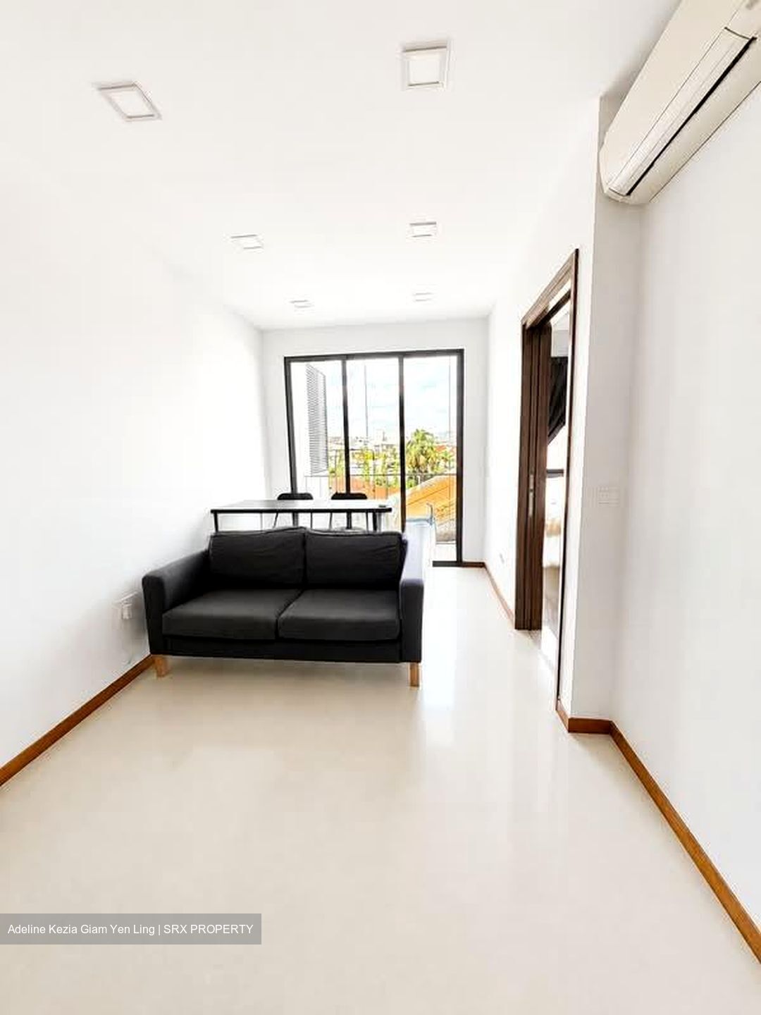 iSuites @ Palm (D19), Apartment #570656111